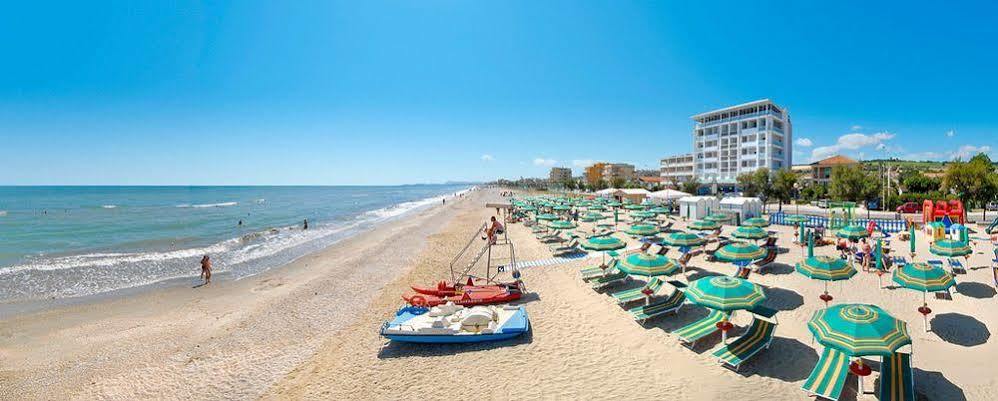Hotel Atlantic Senigallia Exteriér fotografie